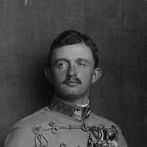 Kaiser Karl / Österreichische Nationalbibliothek, Austria Ausschnitt der Fotografie des Kaisers Karl (1887-1922) von einem unbekannten Fotografen. Datiert 1916.